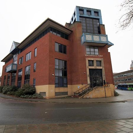 Kingsbridge Point - Cosy One Bed Apartments Near Town Centre, Swindon Exterior foto