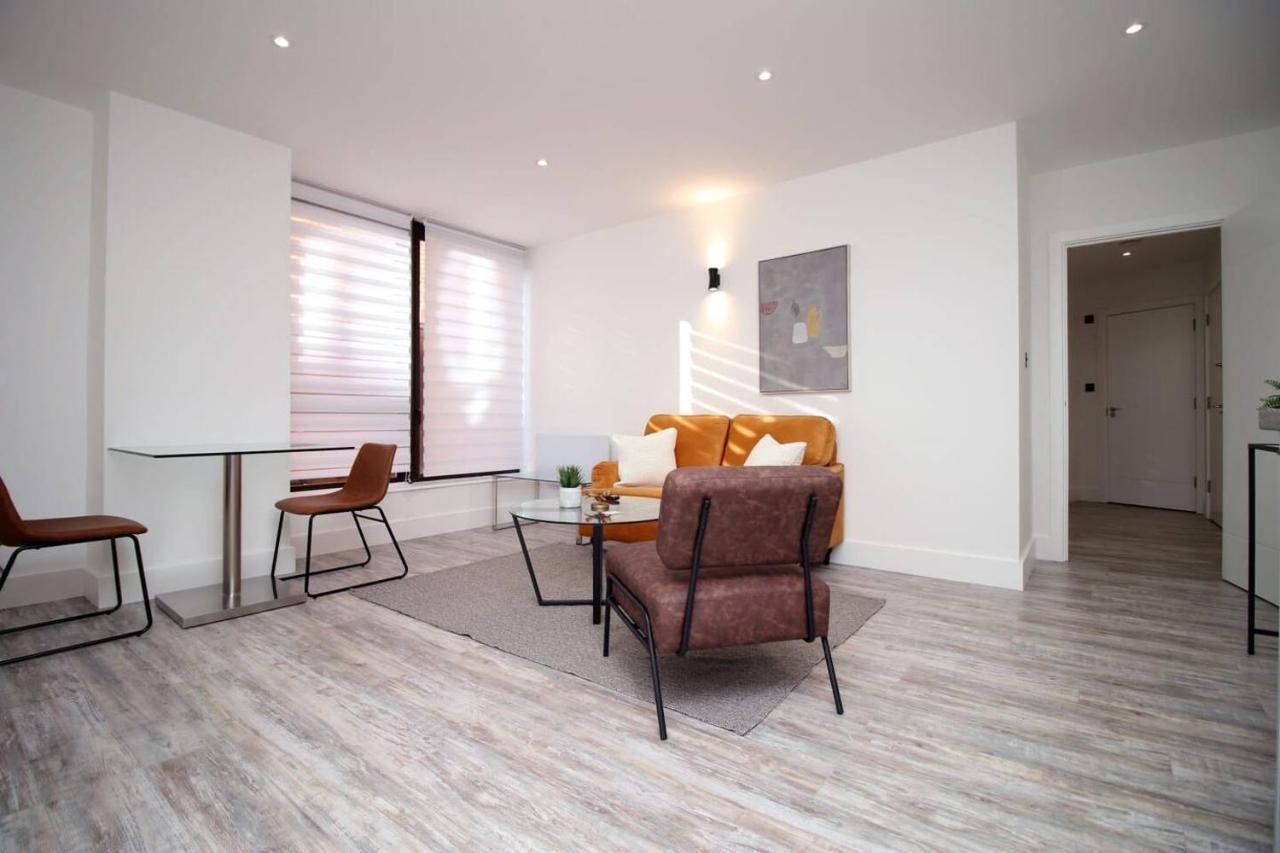Kingsbridge Point - Cosy One Bed Apartments Near Town Centre, Swindon Exterior foto