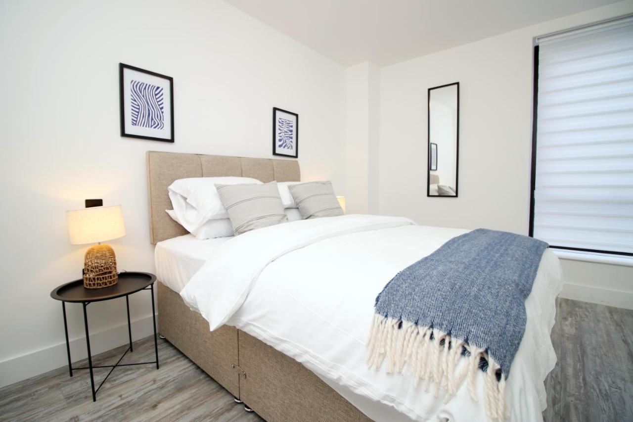 Kingsbridge Point - Cosy One Bed Apartments Near Town Centre, Swindon Exterior foto