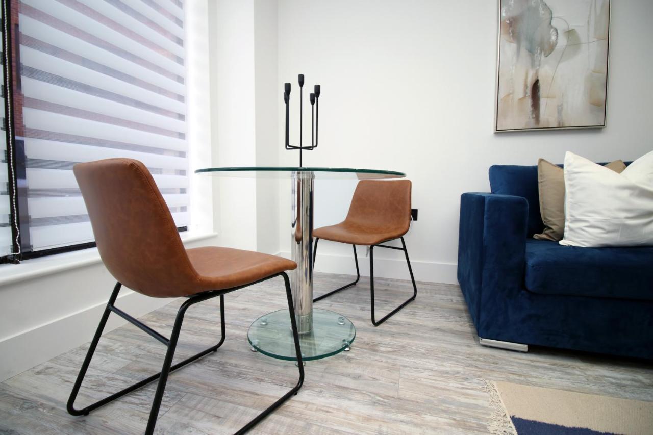 Kingsbridge Point - Cosy One Bed Apartments Near Town Centre, Swindon Exterior foto